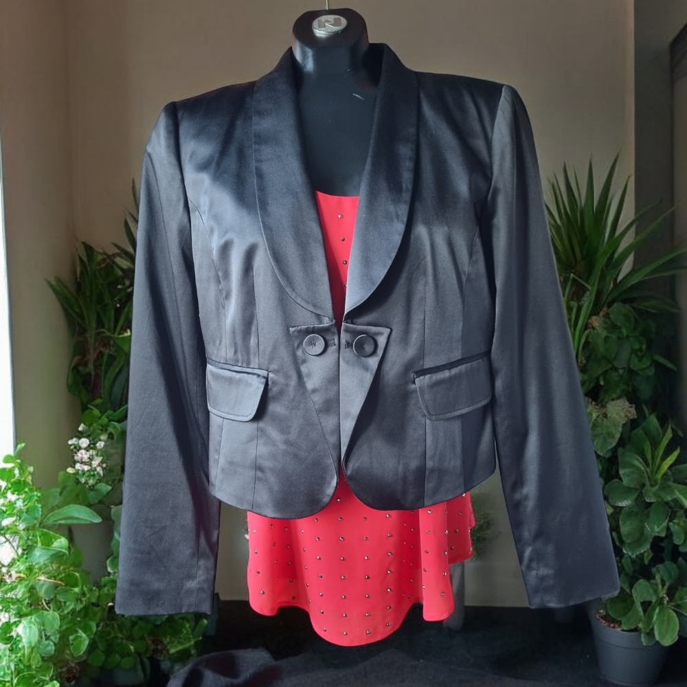 Chapter One 'Tuxedo' Black Satin Lined Blazer Suit Jacket Ladies Size 10